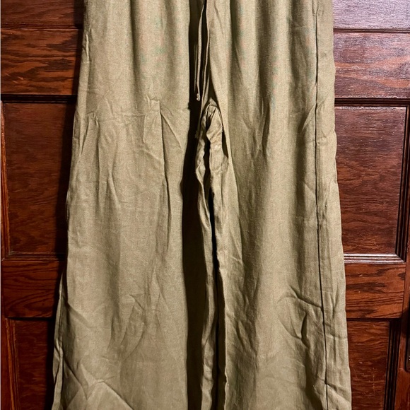 Max Studio Olive Green Flare Pants - Picture 4 of 9